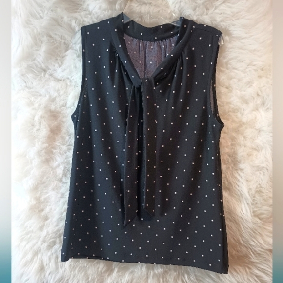 Talbots Black and White Pattern V-neck Sleeveless Top Size Small - Picture 3 of 5